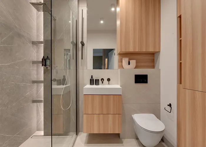 Bulvar & Parking By Downtown Gdańsk