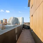 Bulvar & Parking By Downtown * グダニスク