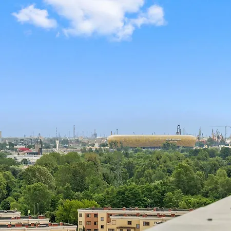 Bulvar & Parking By Downtown