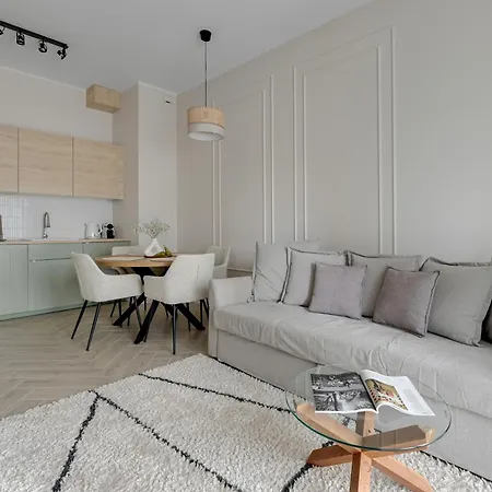 Apartment Bulvar & Parking By Downtown