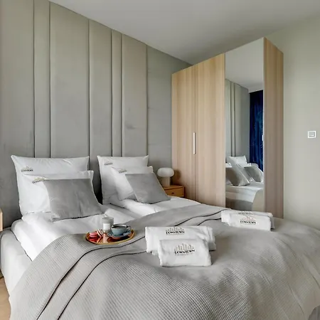 Bulvar & Parking By Downtown Apartment Gdansk