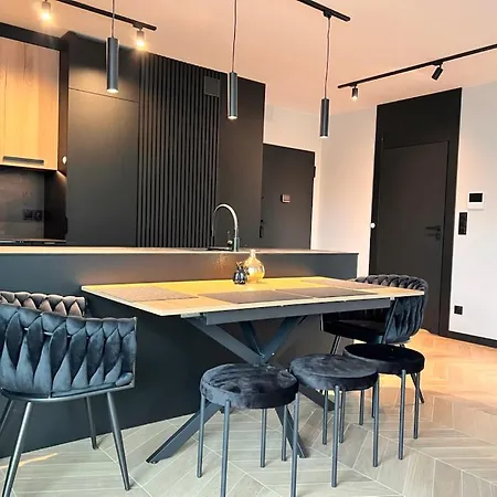 Apartment Bulvar & Parking By Downtown *