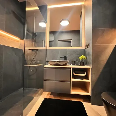 Apartment Bulvar & Parking By Downtown *