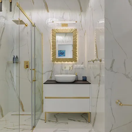 Bulvar & Parking By Downtown * 그단스크