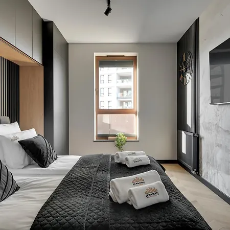 Apartment Bulvar & Parking By Downtown