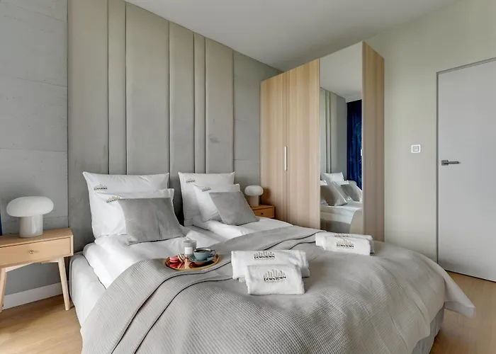 Bulvar & Parking By Downtown Apartment Gdansk